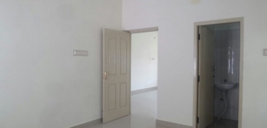 flats for sale in vengaivasal