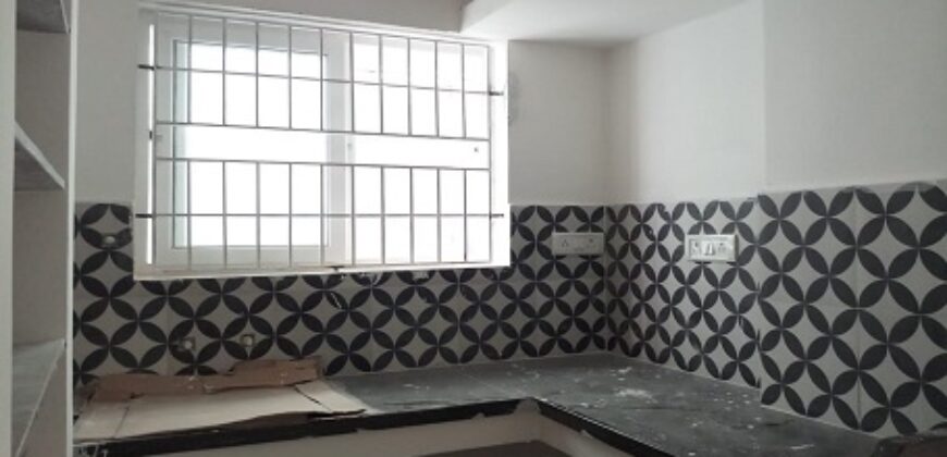 989 sft 2 BHK FLAT FOR SALE PORUR