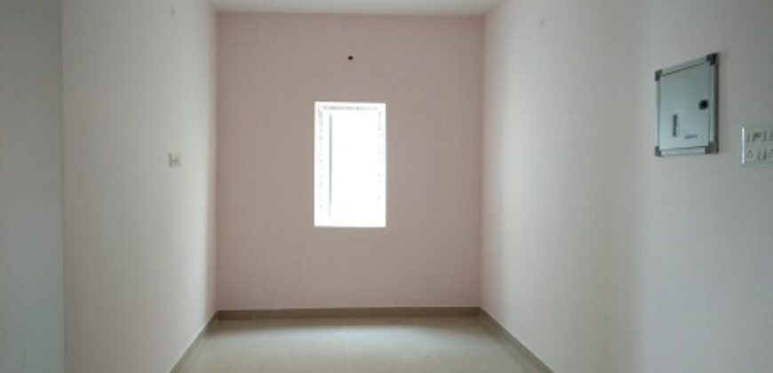 2 BHK FLAT FOR SALE IN SEMBAKKAM