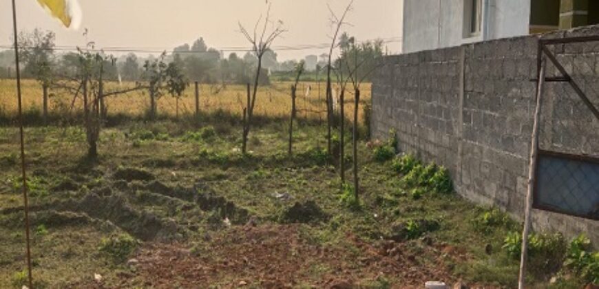 Plot at polachery near mambakkam