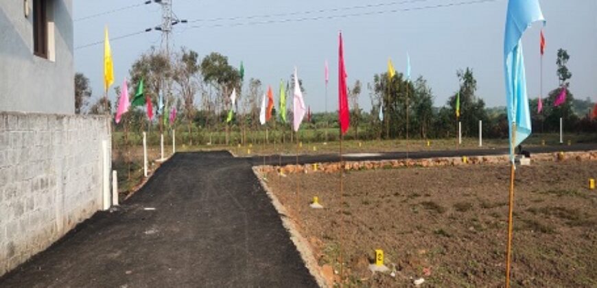 Plot at polachery near mambakkam