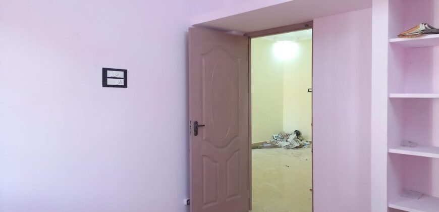 1030 SFT , 2 bhk villa for sale in sithalapakkam