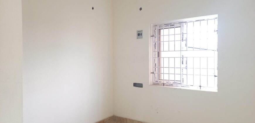 2 bhk flats for sale in porur // Very good Location // with METRO WATER AND DRAINAGE